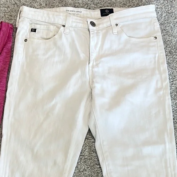 AG The Stevie Ankle in White - Picture 2 of 9